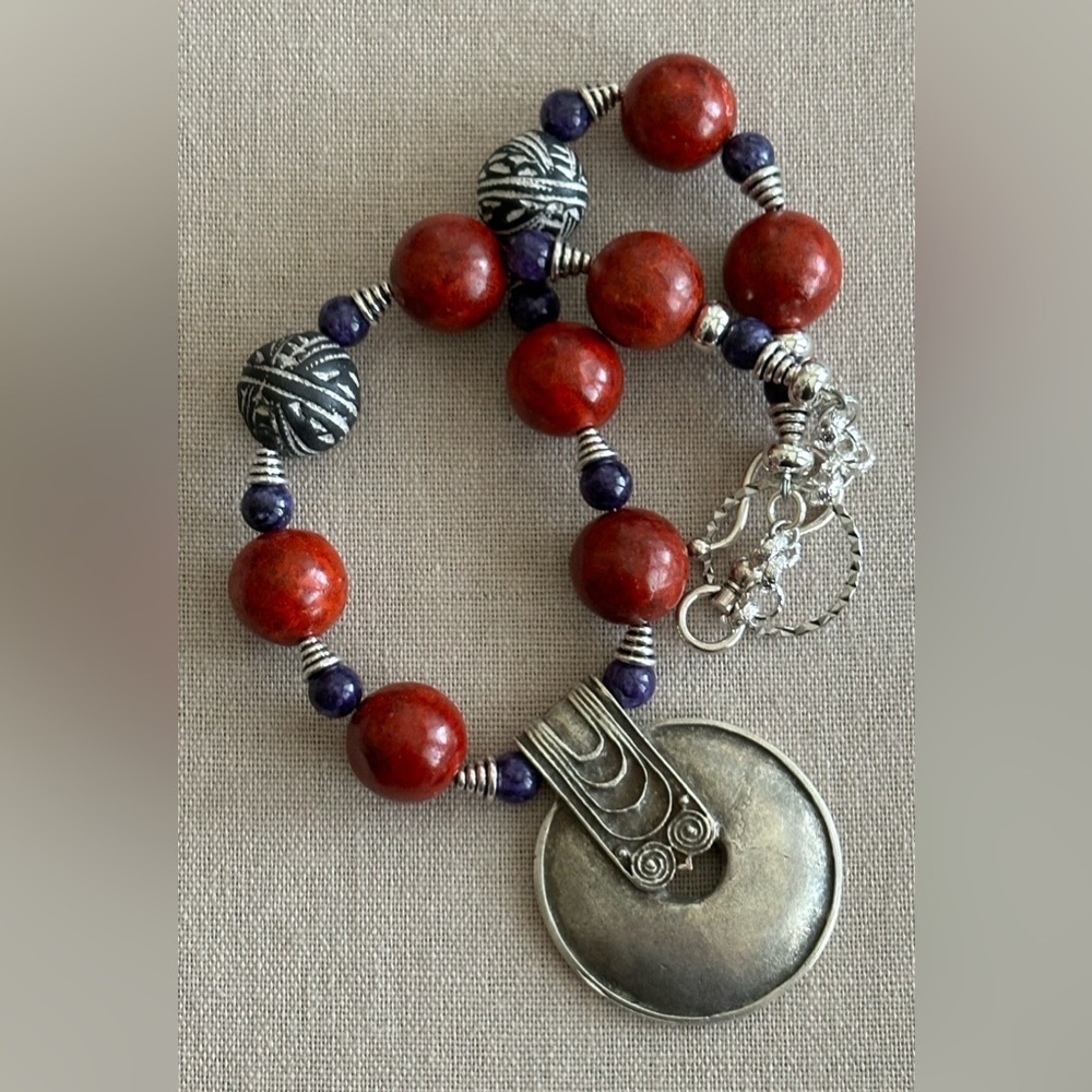 20-1/2 inch African Inspired bead Necklace NWOT